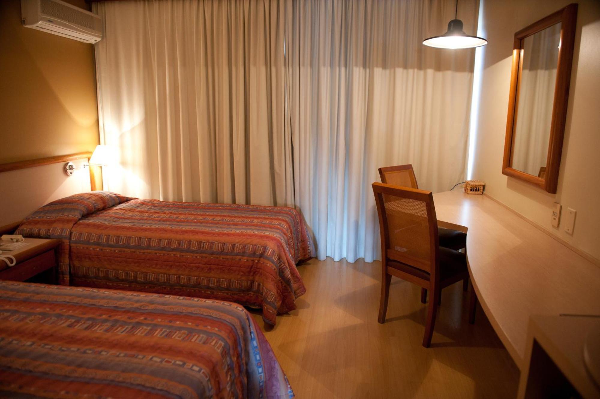 Maitá Palace Hotel Passo Fundo Pokoj fotografie